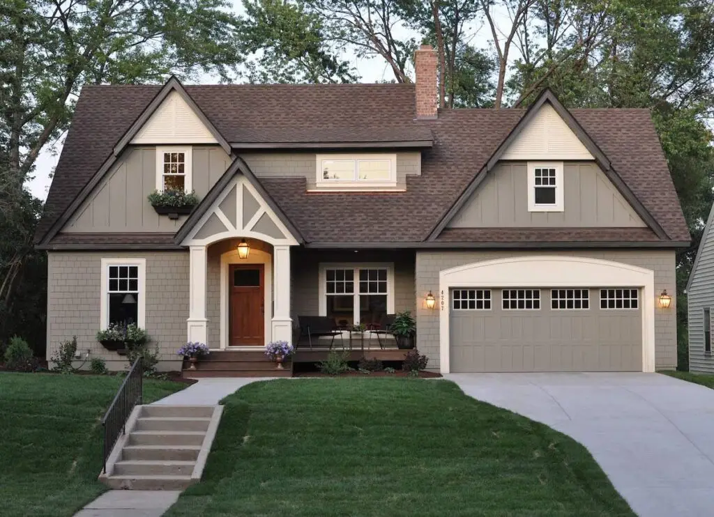Most Popular Exterior Paint Colors For Your Home: Timeless and Trendy Colors in 2025